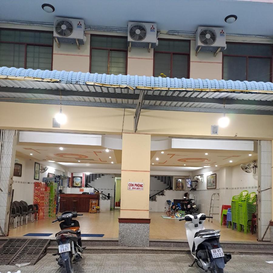 Nha Nghi Nam Phuong Hà Tiên Exterior foto